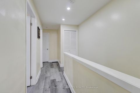 Photo 28 at 19 - 435 Silverstone Drive, Clairville, Toronto