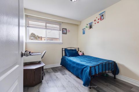 Photo 29 at 19 - 435 Silverstone Drive, Clairville, Toronto