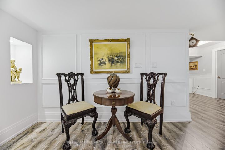 Photo 40 at 1 Ostrovsky Road, Vellore Village, Vaughan