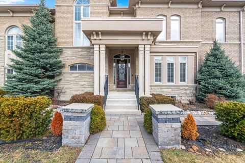 Photo 4 at 1 Ostrovsky Road, Vellore Village, Vaughan