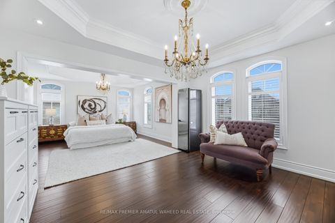 Photo 18 at 1 Ostrovsky Road, Vellore Village, Vaughan