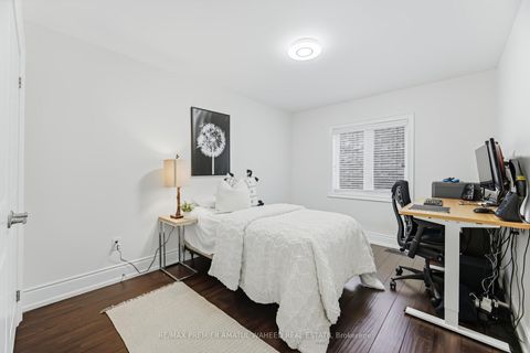 Photo 33 at 1 Ostrovsky Road, Vellore Village, Vaughan