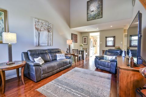 Photo 2 at 3 - 358 Little Avenue, Allandale, Barrie