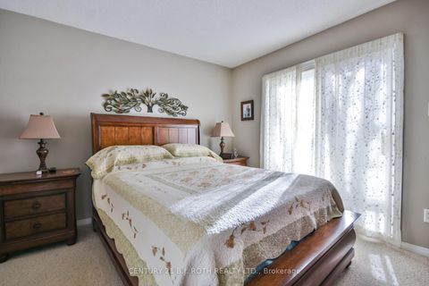 Photo 17 at 3 - 358 Little Avenue, Allandale, Barrie