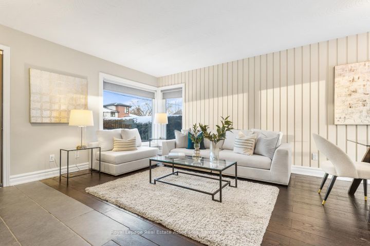 Photo 5 at 2176 Florian Road, Cooksville, Mississauga