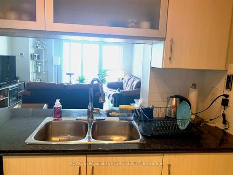 Photo 9 at 3210 - 2015 Sheppard Avenue E, Henry Farm, Toronto