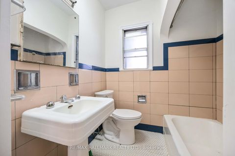 Photo 15 at 16 Bermuda Avenue, Queensway, Toronto