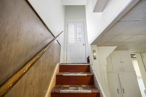 Photo 16 at 16 Bermuda Avenue, Queensway, Toronto