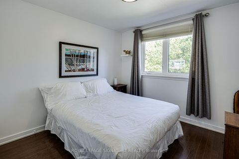 Photo 19 at 2 Parmbelle Crescent, Donalda, Toronto