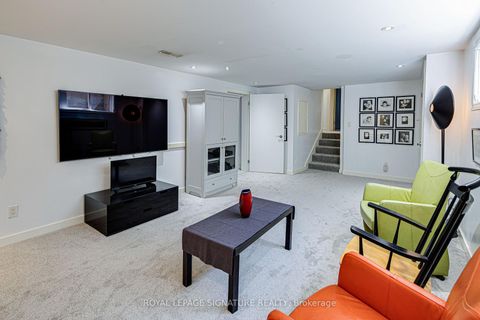 Photo 29 at 2 Parmbelle Crescent, Donalda, Toronto