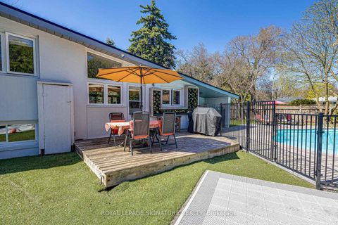 Photo 39 at 2 Parmbelle Crescent, Donalda, Toronto