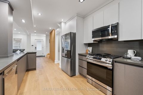 Photo 10 at 86 Albertus Avenue, Lawrence Park South, Toronto