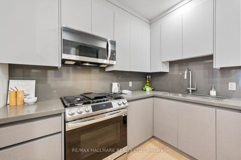 Photo 12 at 86 Albertus Avenue, Lawrence Park South, Toronto