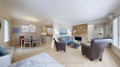 Photo 5 at 9 Ludlow Avenue, Queensway, Toronto