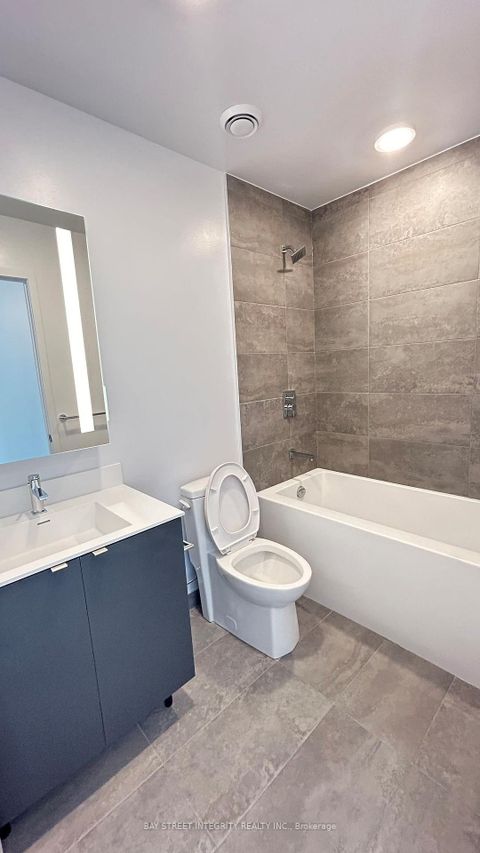 Photo 11 at 703 - 500 DUPONT Street, Annex, Toronto