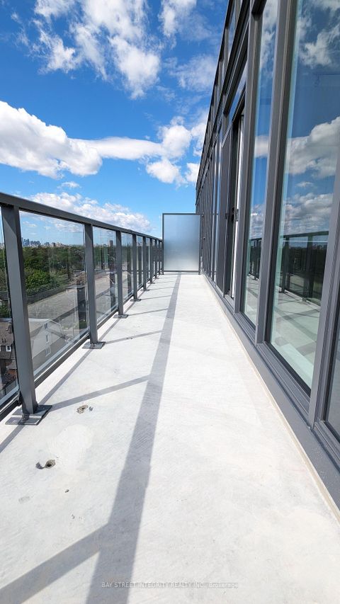 Photo 15 at 703 - 500 DUPONT Street, Annex, Toronto