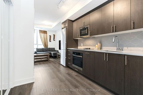 Photo 5 at 202 - 2545 SIMCOE Street N, Windfields, Oshawa