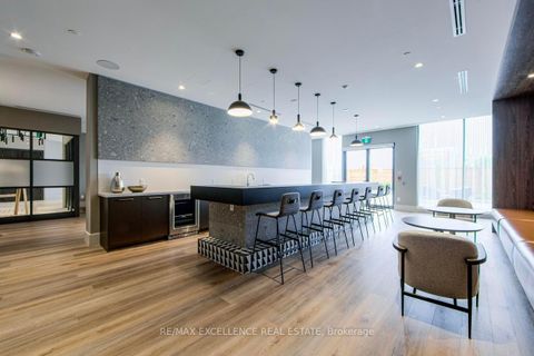 Photo 15 at 202 - 2545 SIMCOE Street N, Windfields, Oshawa