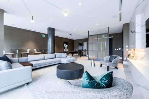 Photo 20 at 202 - 2545 SIMCOE Street N, Windfields, Oshawa