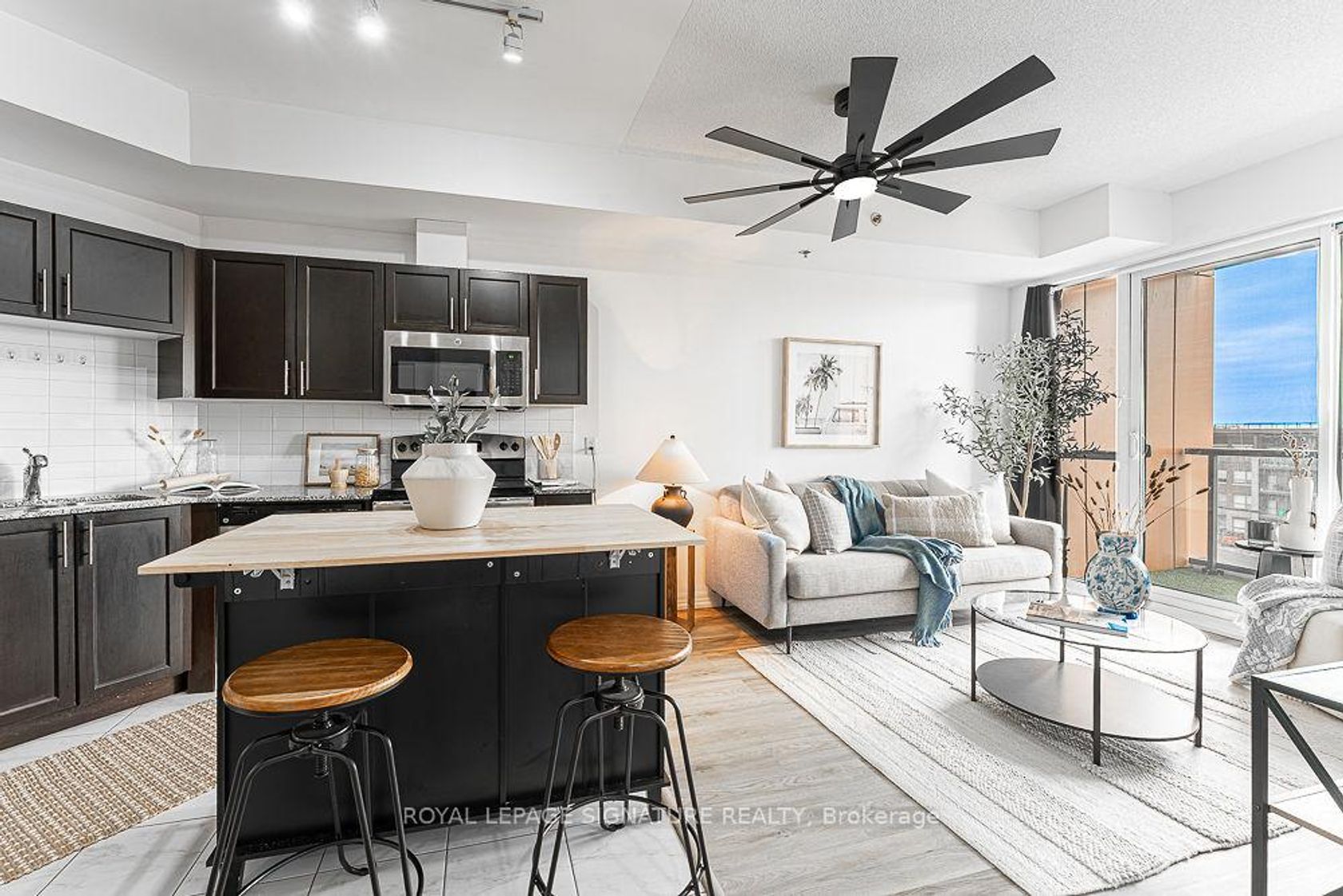 508 - 5001 Corporate Drive, Uptown, Burlington 