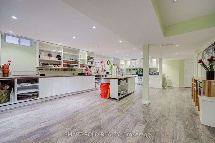 Photo 37 at 365 Golden Orchard Road, Patterson, Vaughan