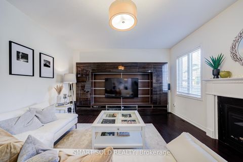 Photo 12 at 365 Golden Orchard Road, Patterson, Vaughan