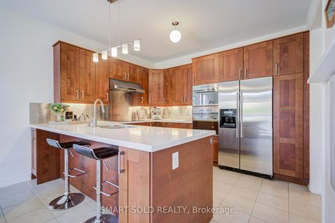 Photo 17 at 365 Golden Orchard Road, Patterson, Vaughan