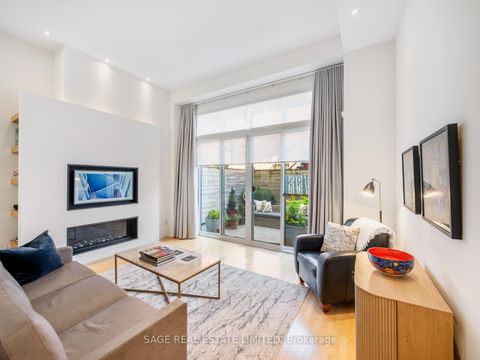 Photo 5 at 10A Cecil Street, Chinatown, Toronto