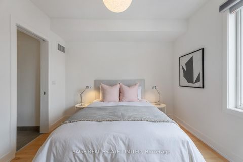 Photo 9 at 10A Cecil Street, Chinatown, Toronto