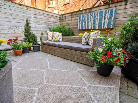 Photo 25 at 10A Cecil Street, Chinatown, Toronto