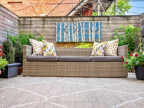 Photo 26 at 10A Cecil Street, Chinatown, Toronto