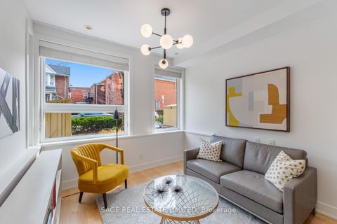 Photo 33 at 10A Cecil Street, Chinatown, Toronto