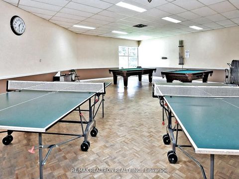 Photo 11 at 703 - 40 Harding Boulevard W, North Richvale, Richmond Hill