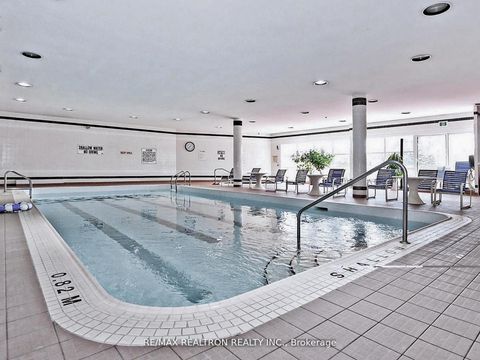 Photo 13 at 703 - 40 Harding Boulevard W, North Richvale, Richmond Hill