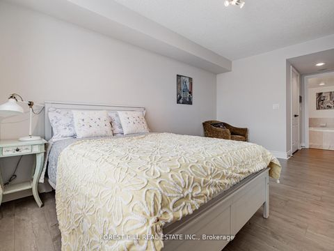 Photo 10 at 1103 - 880 Grandview Way, Willowdale East, Toronto