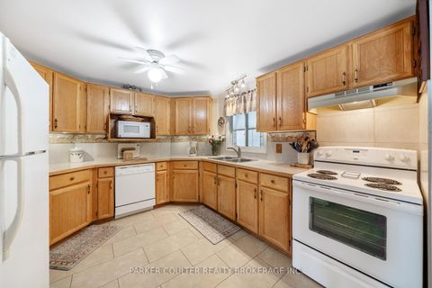 Photo 12 at 5 Hearts Content, Rural Innisfil, Innisfil