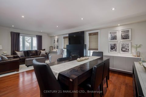 Photo 9 at 45 Deevale Road, CFB, Toronto