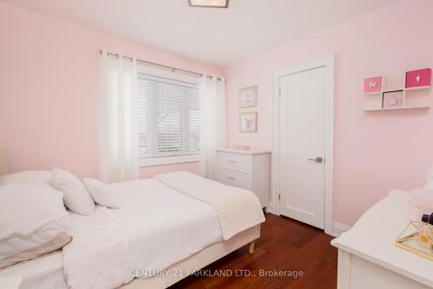 Photo 18 at 45 Deevale Road, CFB, Toronto