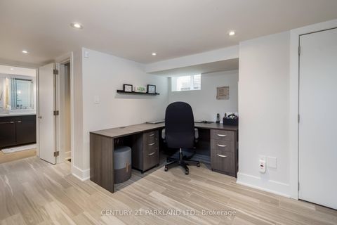 Photo 26 at 45 Deevale Road, CFB, Toronto