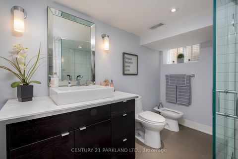 Photo 31 at 45 Deevale Road, CFB, Toronto