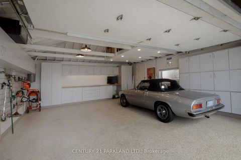 Photo 37 at 45 Deevale Road, CFB, Toronto