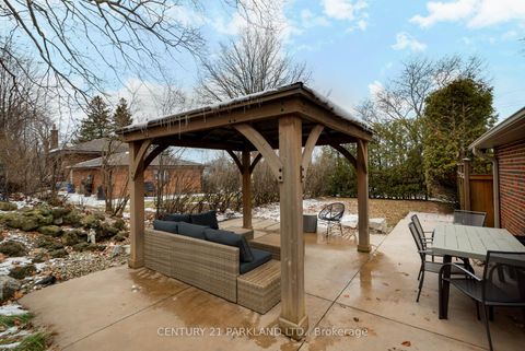 Photo 39 at 45 Deevale Road, CFB, Toronto