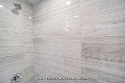 Photo 9 at 2003 - 38 Honeycrisp Crescent, Vaughan Corporate Centre, Vaughan