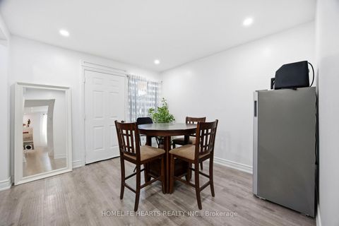 Photo 12 at 4 - 1021 Midland Avenue, Eglinton East, Toronto