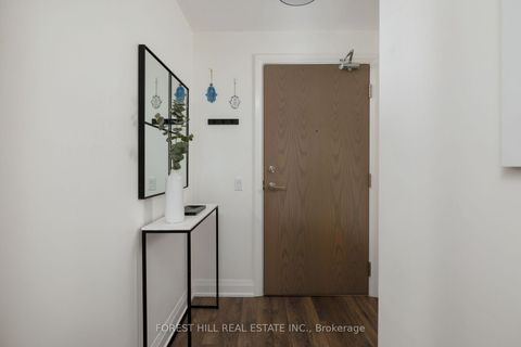 Photo 9 at 701 - 4800 Highway 7 Road, East Woodbridge, Vaughan