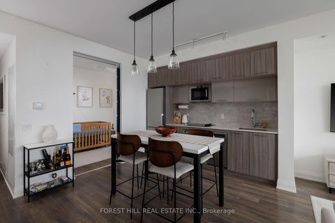 Photo 13 at 701 - 4800 Highway 7 Road, East Woodbridge, Vaughan