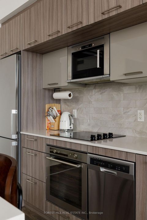 Photo 17 at 701 - 4800 Highway 7 Road, East Woodbridge, Vaughan