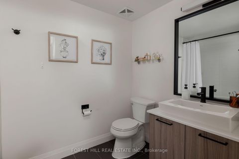 Photo 28 at 701 - 4800 Highway 7 Road, East Woodbridge, Vaughan