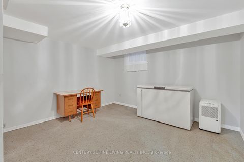 Photo 12 at 382 Hillmount Avenue, Glen Park, Toronto