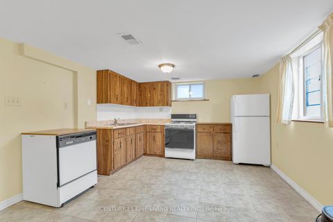 Photo 27 at 382 Hillmount Avenue, Glen Park, Toronto